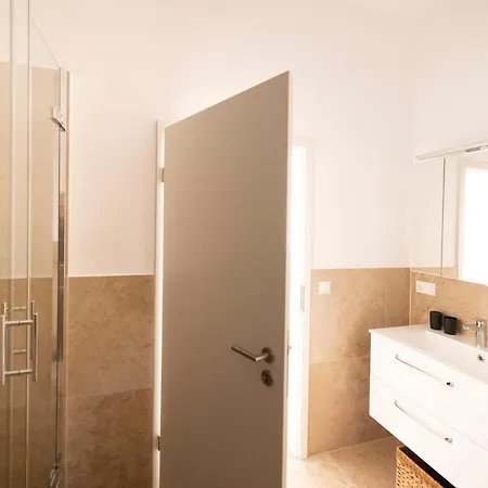 Neues Innenstadt Studioapartment * Landshut
